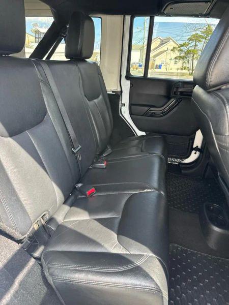 2015 Jeep Wrangler Unlimited Altitude