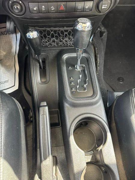 2015 Jeep Wrangler Unlimited Altitude