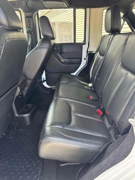 2015 Jeep Wrangler Unlimited Altitude