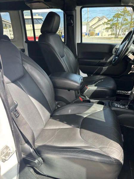 2015 Jeep Wrangler Unlimited Altitude