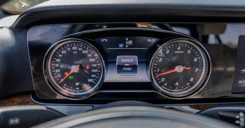 2017 Mercedes-Benz E-CLASS E 300 E 300