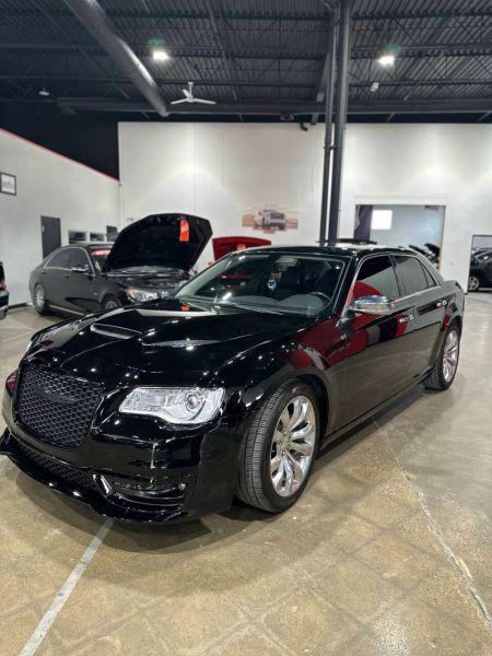 2020 Chrysler 300 Limited for sale in Sterling Heights, MI