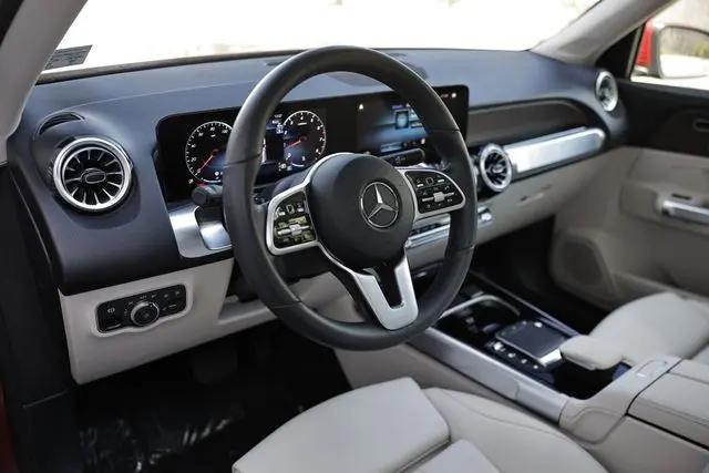 2023 Mercedes-Benz GLB 4MATIC