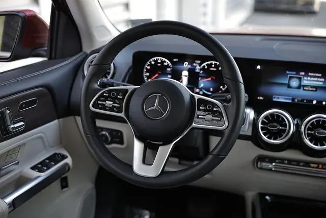 2023 Mercedes-Benz GLB 4MATIC