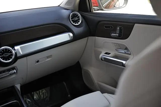 2023 Mercedes-Benz GLB 4MATIC