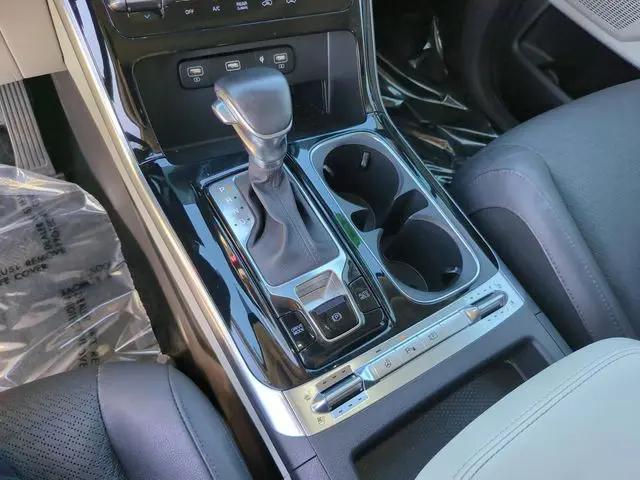 2023 Kia Carnival MPV SX Prestige