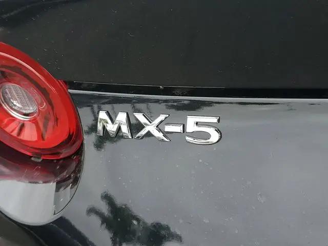 2026 Mazda MX-5 Sport