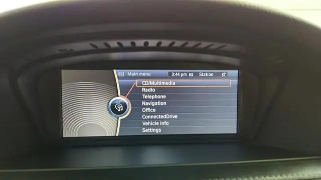 2013 BMW M3 Standard