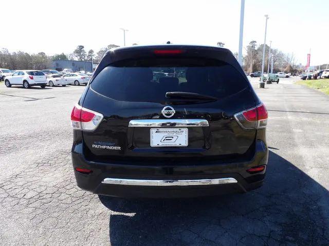 2014 Nissan Pathfinder S