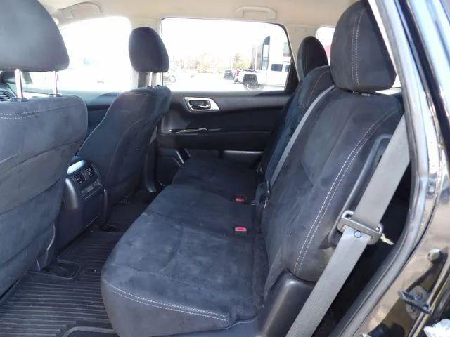 2014 Nissan Pathfinder S