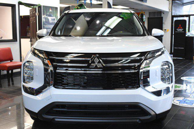 2026 Mitsubishi Outlander ES 1.5T S-AWC