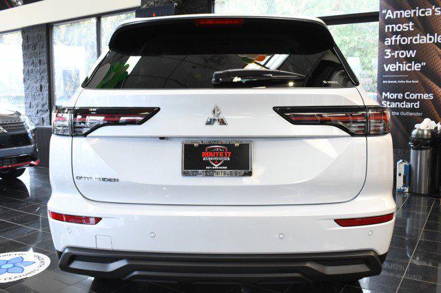 2026 Mitsubishi Outlander ES 1.5T S-AWC