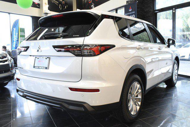 2026 Mitsubishi Outlander ES 1.5T S-AWC
