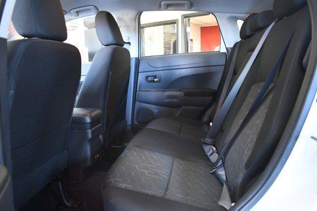 2026 Mitsubishi Outlander Sport 2.0 LE