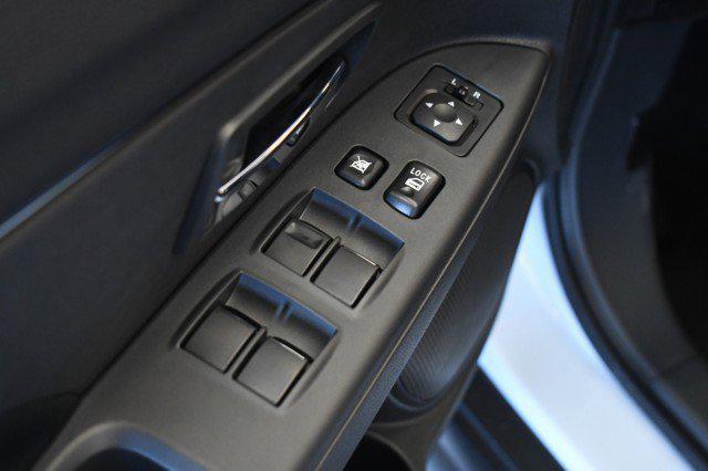 2026 Mitsubishi Outlander Sport 2.0 LE