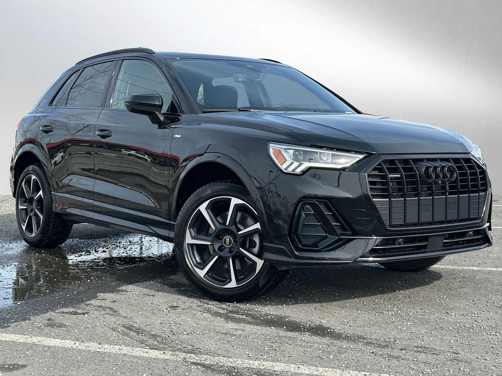 Mythos Black Metallic 2025 Audi Q3 quattro Premium Plus S Line 45 TFSI SUV / Crossover All-Wheel Drive Automatic