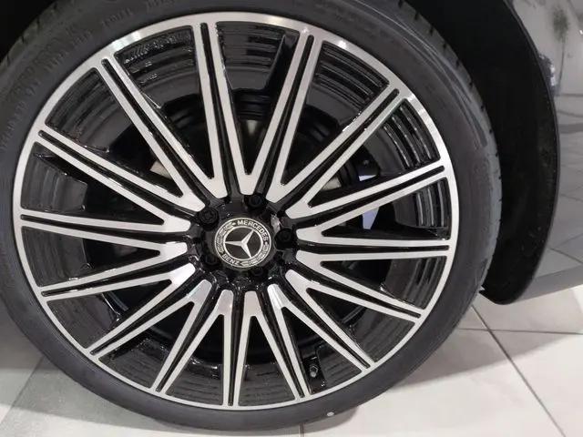 2026 Mercedes-Benz E-CLASS E 300 CLE 300