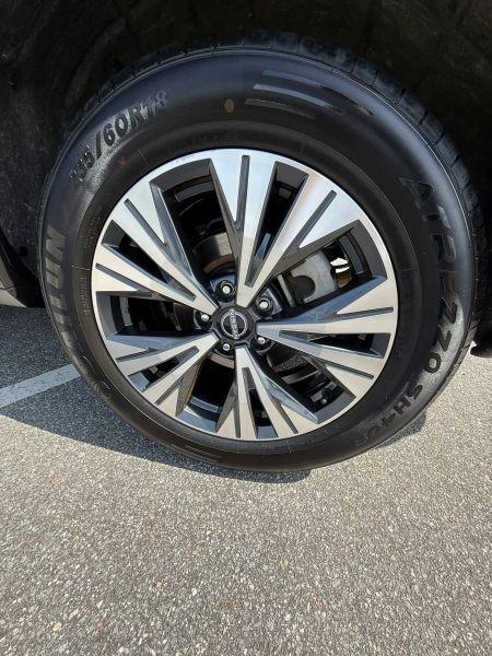 2023 Nissan Rogue SV FWD