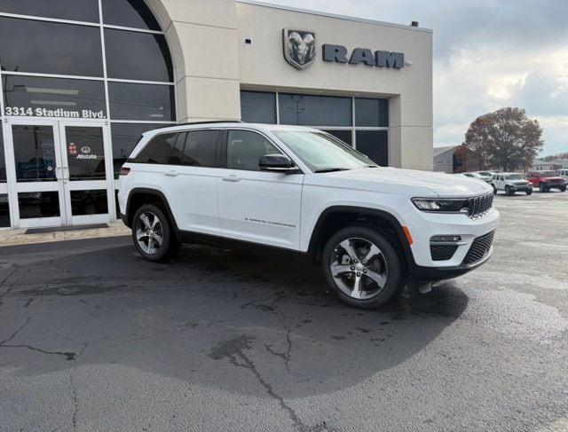 2025 Jeep Grand Cherokee Laredo X 4x2