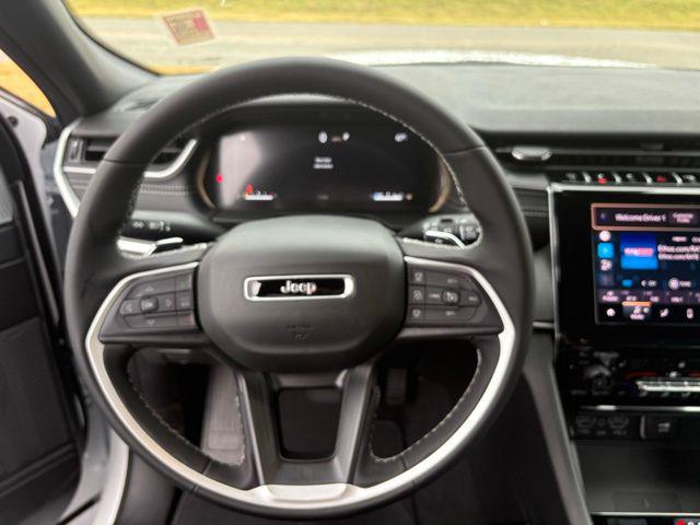 2025 Jeep Grand Cherokee Laredo X 4x2