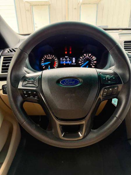 2016 Ford Explorer Base