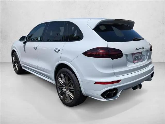 2016 Porsche Cayenne GTS