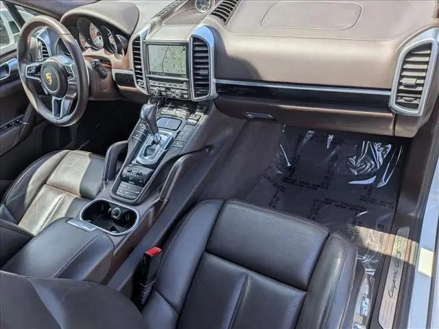 2016 Porsche Cayenne GTS