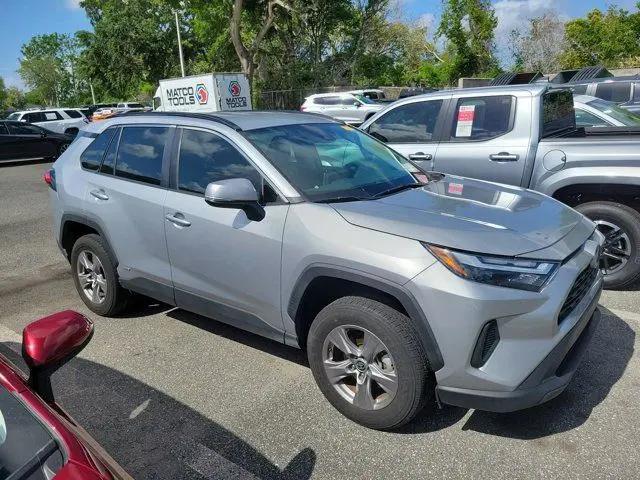 2024 Toyota RAV4 Hybrid XLE