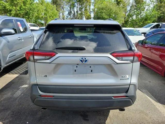 2024 Toyota RAV4 Hybrid XLE