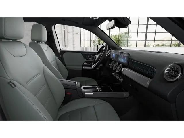 2026 Mercedes-Benz GLB 4MATIC