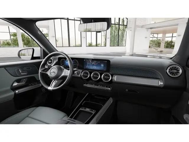 2026 Mercedes-Benz GLB 4MATIC