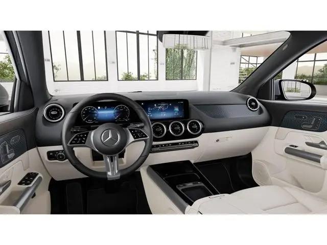 2026 Mercedes-Benz GLA-CLASS 4MATIC