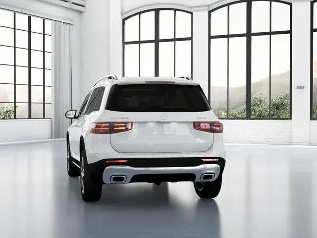2026 Mercedes-Benz GLB 4MATIC