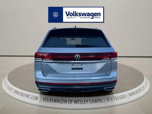 2026 Volkswagen Atlas SE with Technology