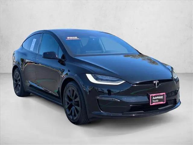 2023 Tesla Model X Standard Range