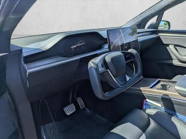 2023 Tesla Model X Standard Range