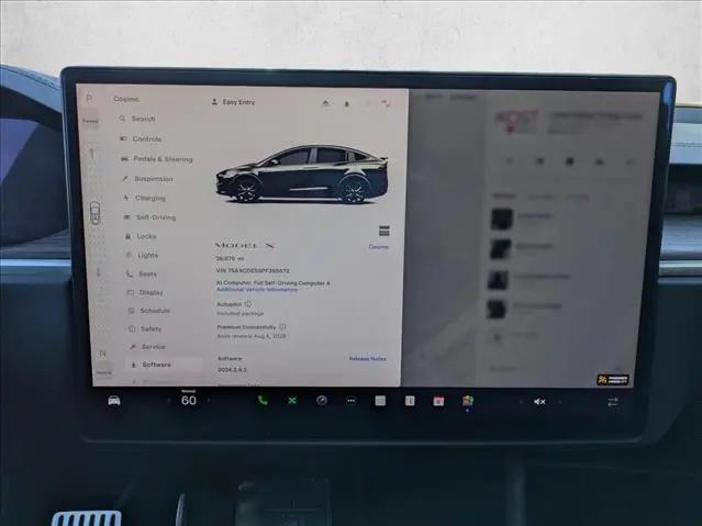 2023 Tesla Model X Standard Range