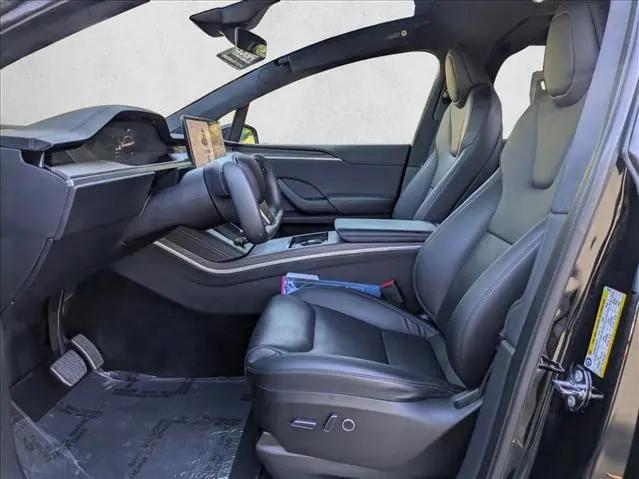2023 Tesla Model X Standard Range