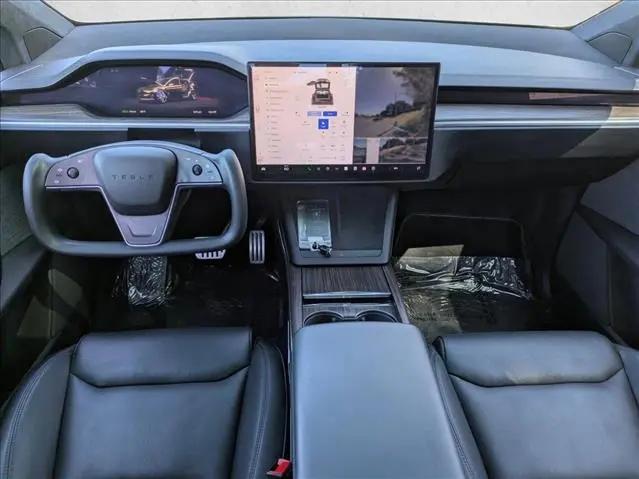 2023 Tesla Model X Standard Range