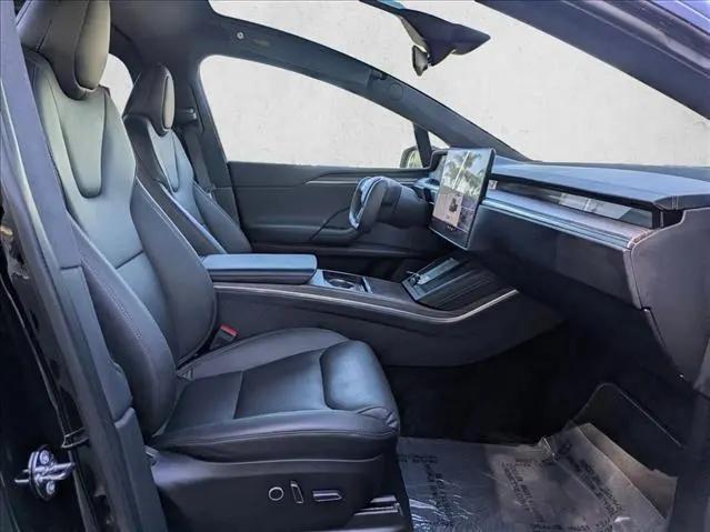 2023 Tesla Model X Standard Range