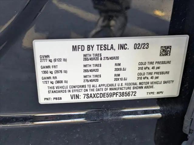 2023 Tesla Model X Standard Range