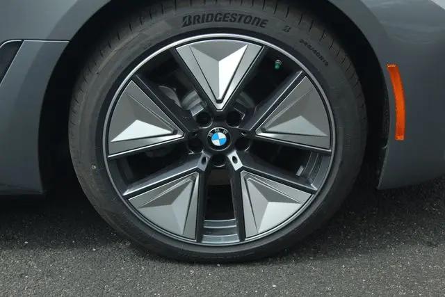 2026 BMW i4 eDrive40