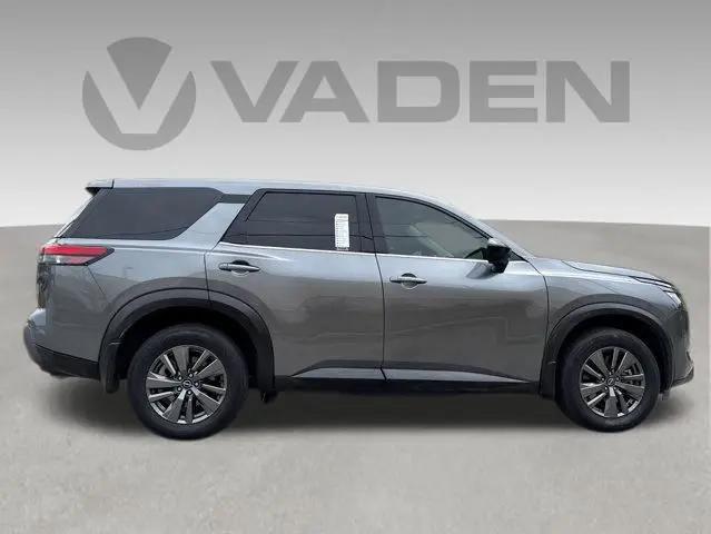 2024 Nissan Pathfinder S FWD
