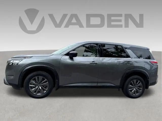 2024 Nissan Pathfinder S FWD