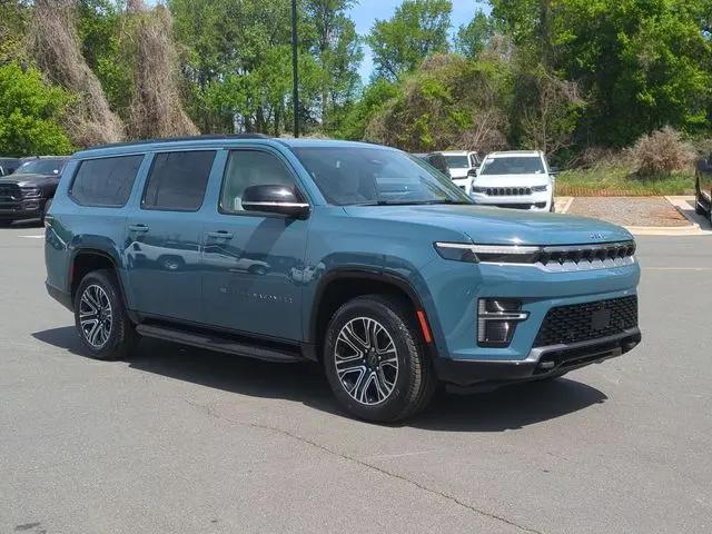 2026 Jeep Grand Wagoneer L 4x4