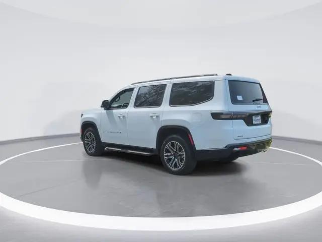 2026 Jeep Grand Wagoneer 4x4