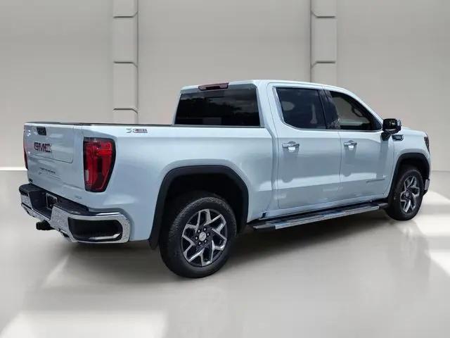 2026 GMC Sierra 1500 Crew Cab, Short Bed, SLT, 4WD
