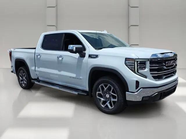 2026 GMC Sierra 1500 Crew Cab, Short Bed, SLT, 4WD