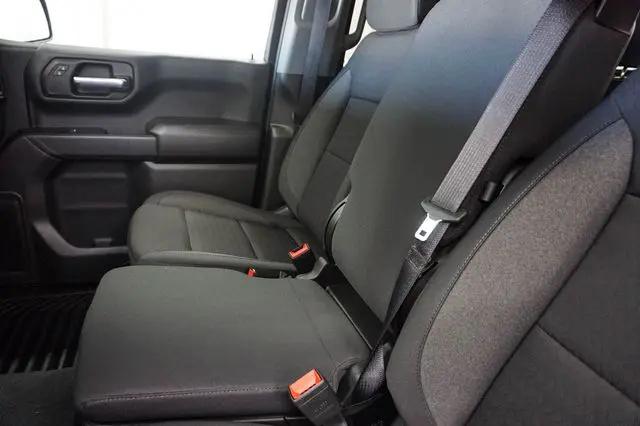 2026 Chevrolet Silverado 1500 4WD Crew Cab Short Bed Custom Trail Boss