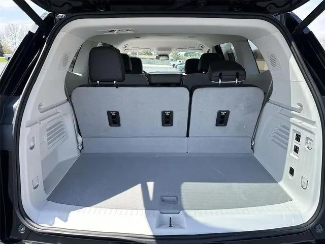 2024 GMC Acadia AWD Denali